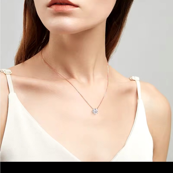 NWOT Genuine 3ct Moissanite necklace 16” to 18” GRA certificate included - Picture 3 of 9